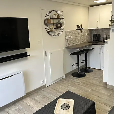 Studio Luc Sur Mer Plage Du Dday Люк-сюр-Мер